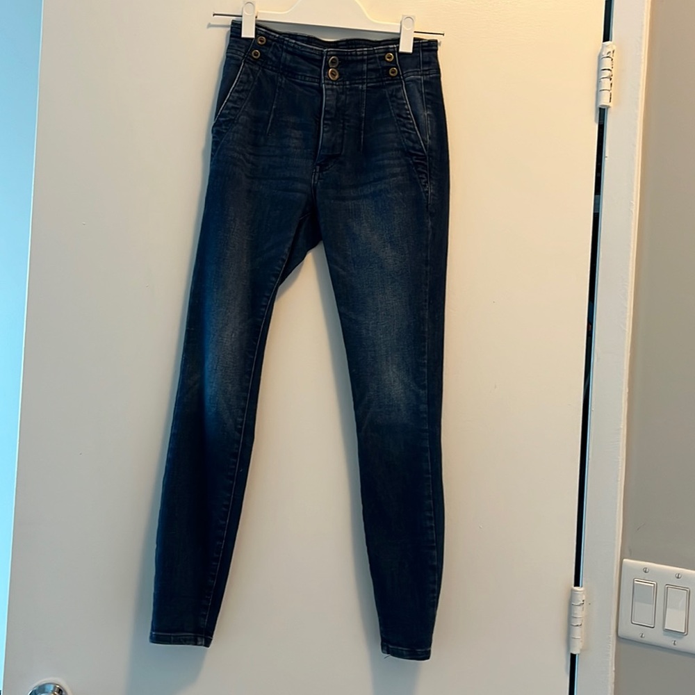 Pilcro high rise skinny jean